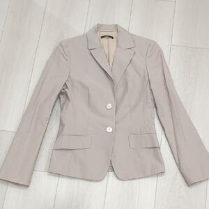 Boss Hugo Boss Size 6 Women's Beige Blazer Some Discoloration